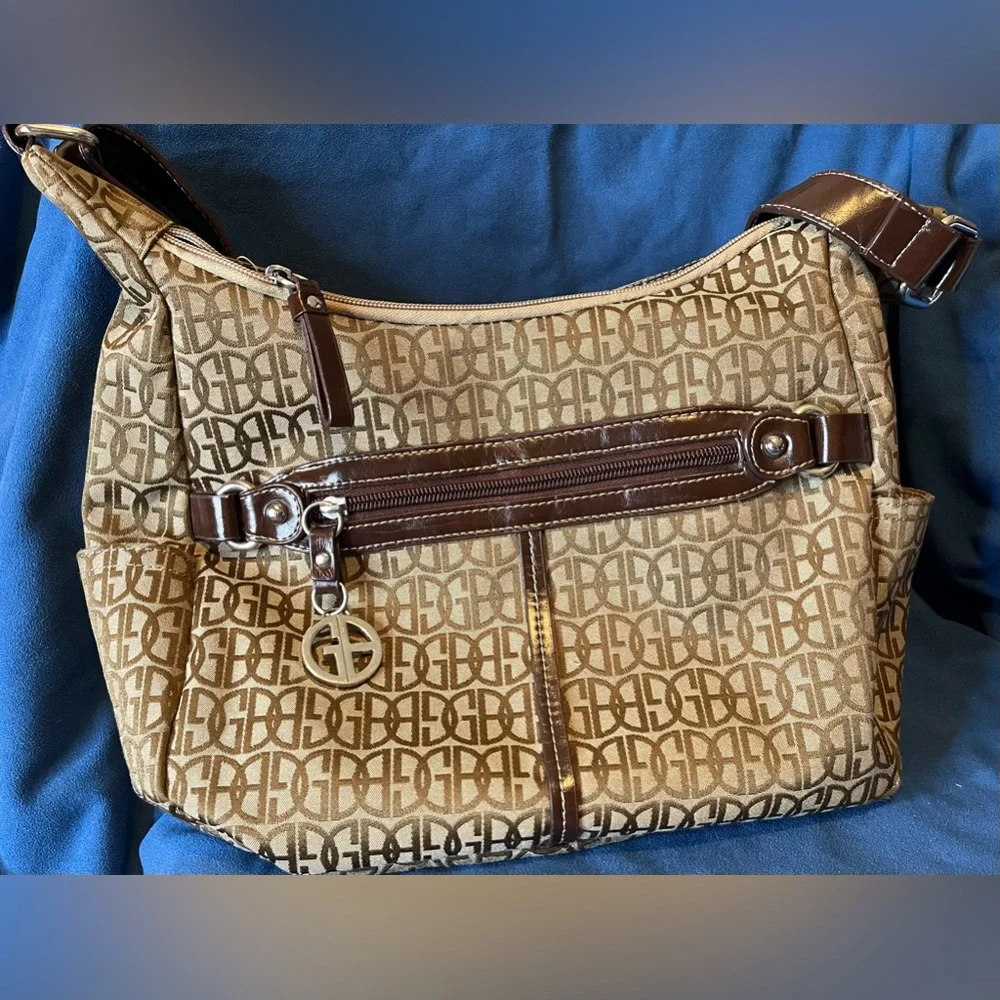 Giani Bernini Camel/Beige Logo monogram Satchel shoulder bag Handbag purse